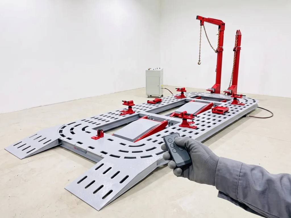 INTECH CR 900 chassis puller, close-up of its main components
